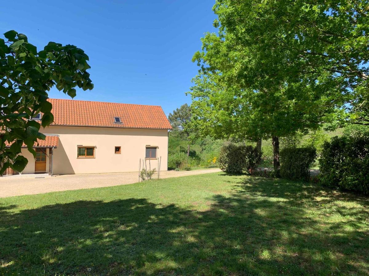 La Maison Des Oiseaux Peyzac-le-Moustier Exterior photo